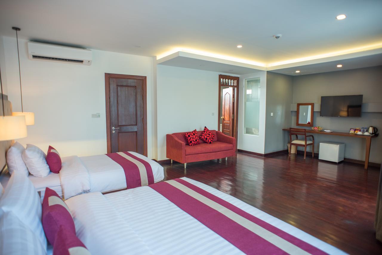 Naga Gate Boutique Hotel Siem Reap Dış mekan fotoğraf